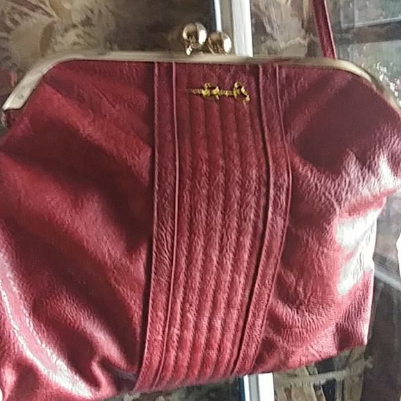 Purs - Picture 3 of 4